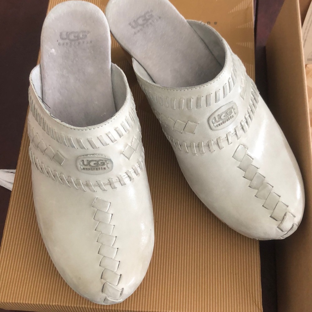 UGG Women’s Leather Slip-On Mules in Off-White